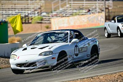 media/Oct-18-2025-Extreme Speed (Sat) [[d6d7e1fef1]]/Group 5/Session 1 (Turn 4)/